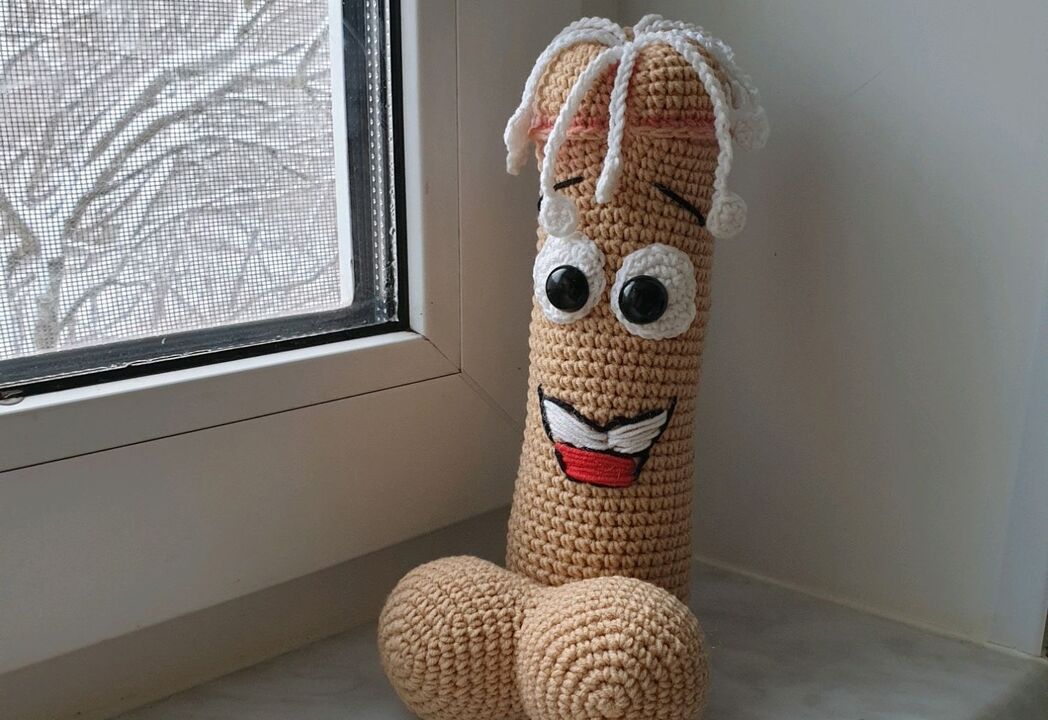 针织玩具象征着增大的阴茎